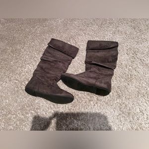 Gray Calf-Length, flat boots